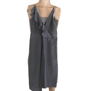 Simple silhouettes silk dress